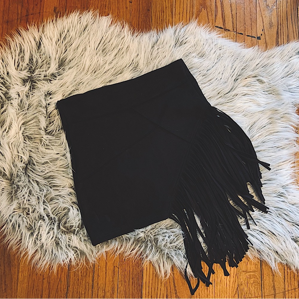 Asymmetric fringe hem western skirt
